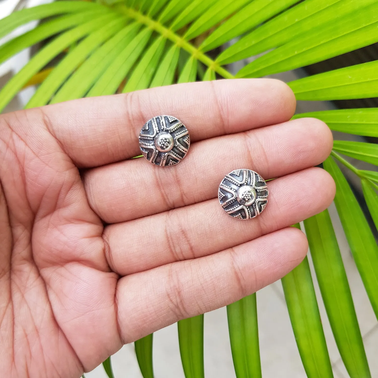 925 Silver Antique Look Studs