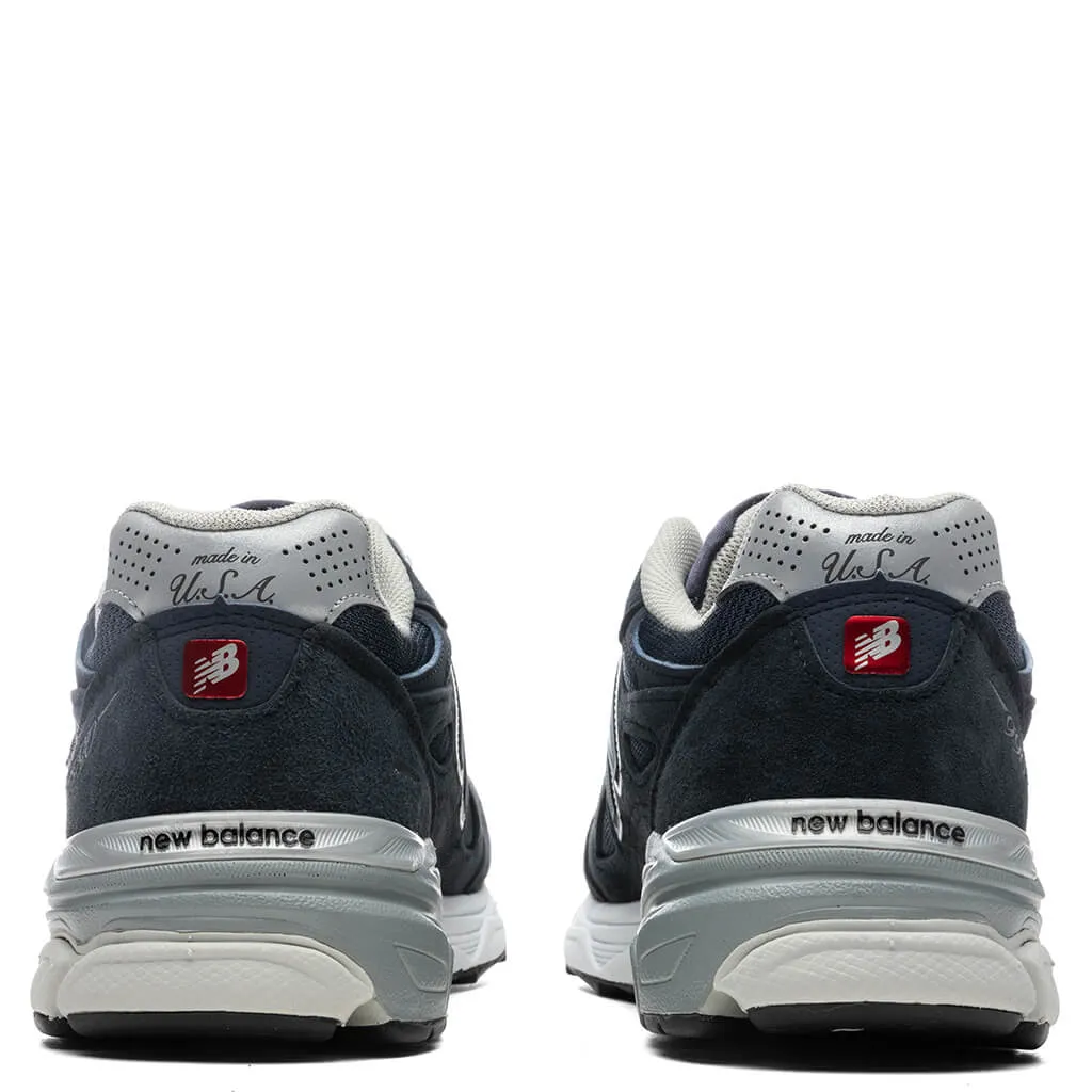 990v3 - Navy/White