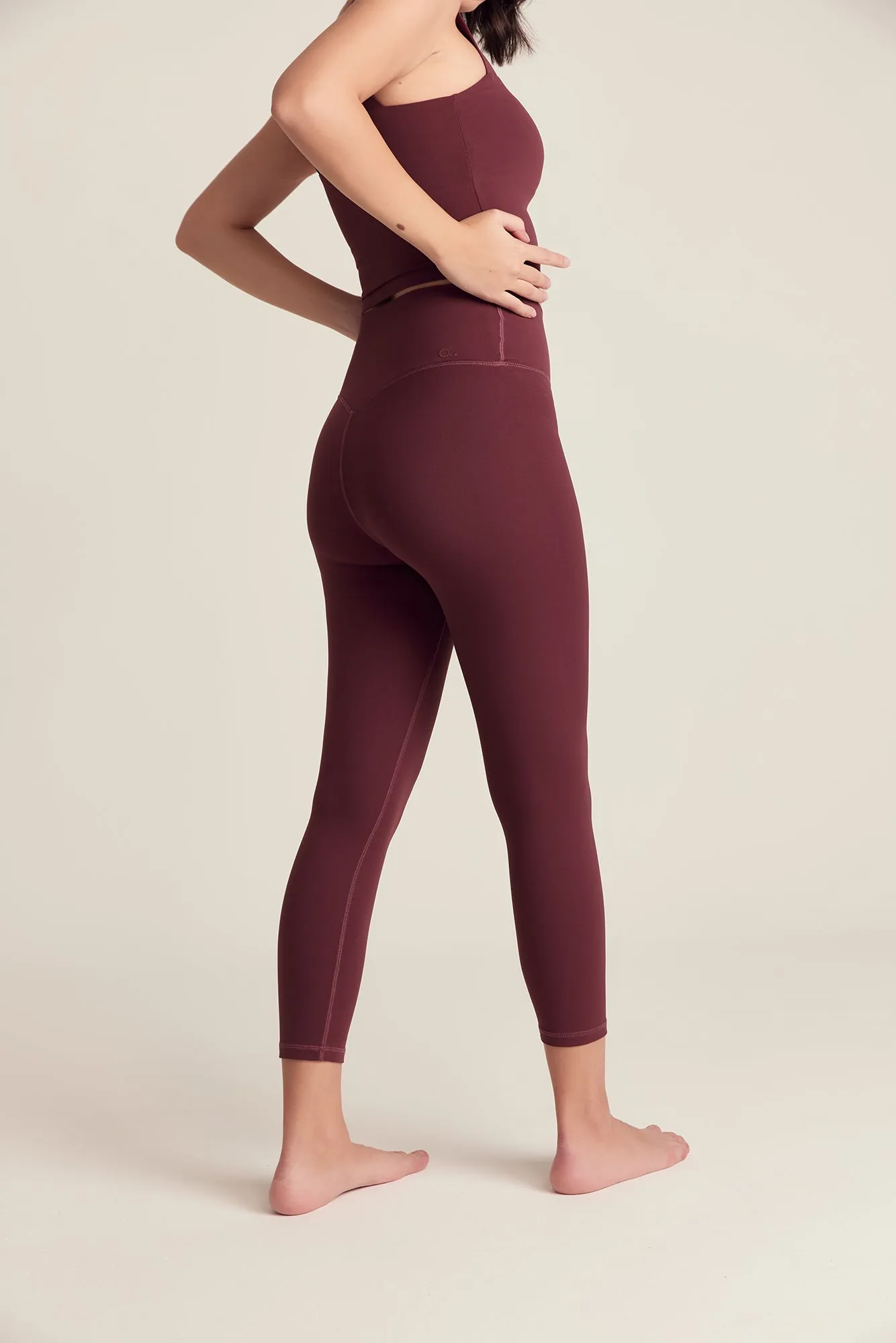 Classic Leggings (Crop 21") in Dark Cherry