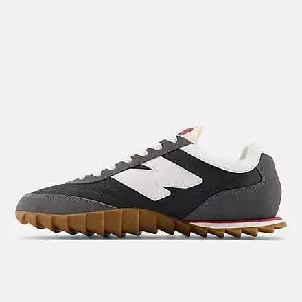 NEW BALANCE RC30