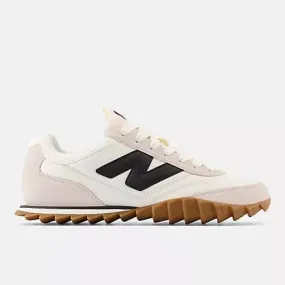 NEW BALANCE RC30