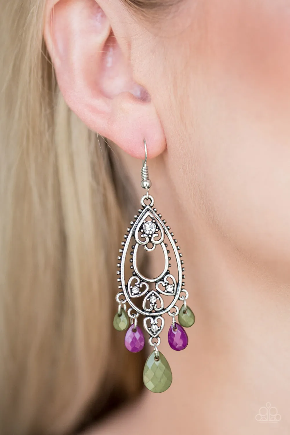 Paparazzi Fashion Flirt - Multi Earring