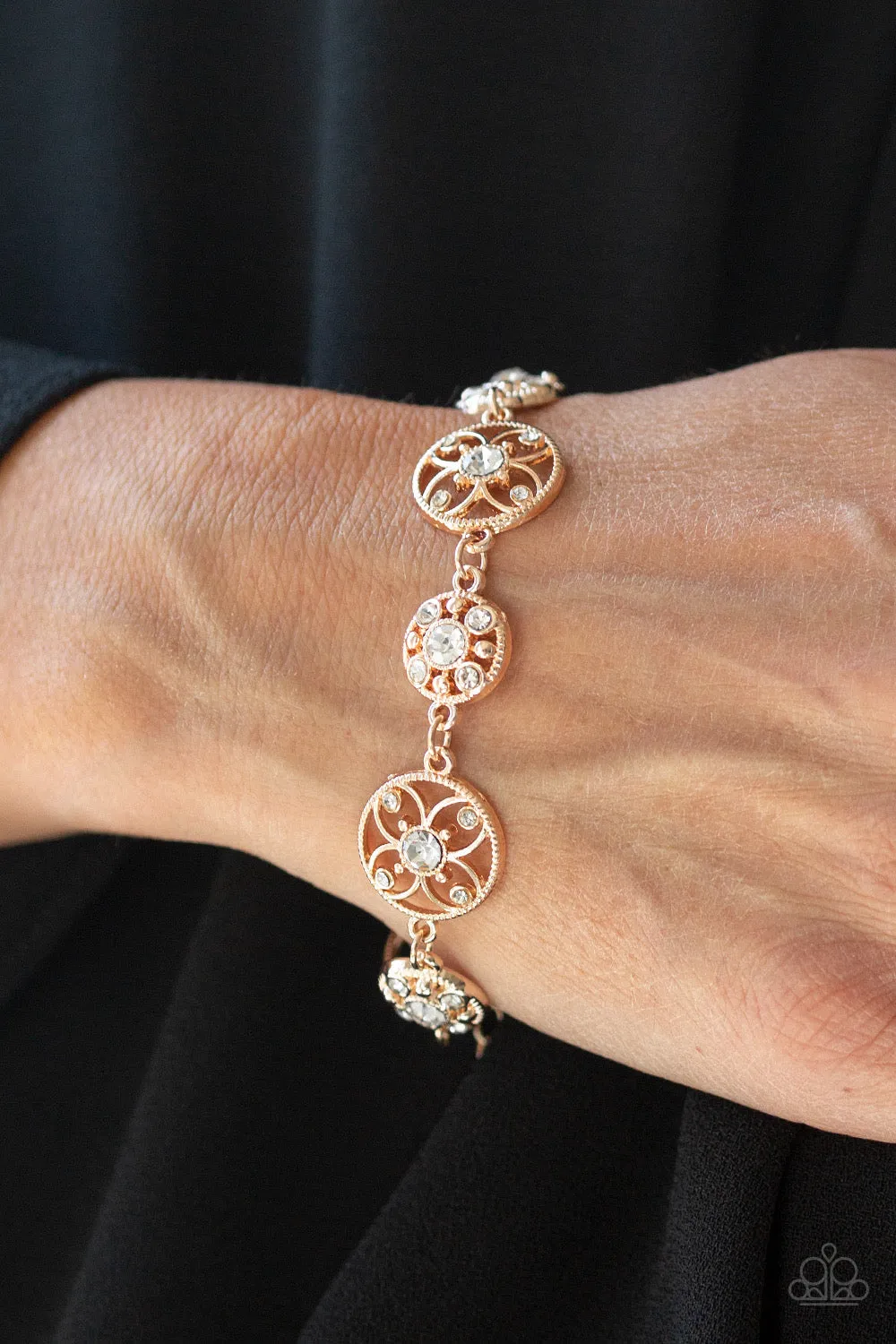 Paparazzi Flowery Fashion Rose Gold Bracelet