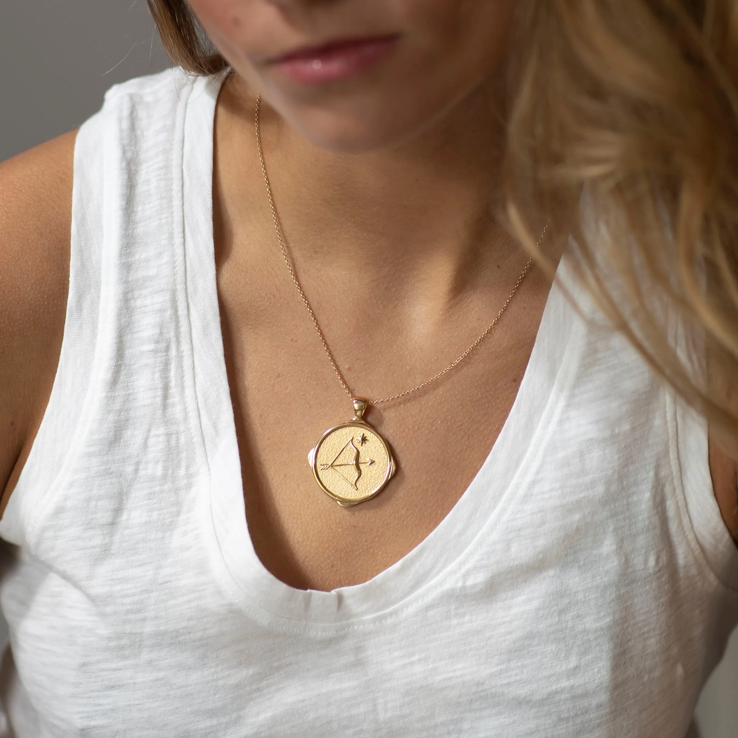 SAGITTARIUS JW Zodiac Pendant Coin - Nov 22 - Dec 21