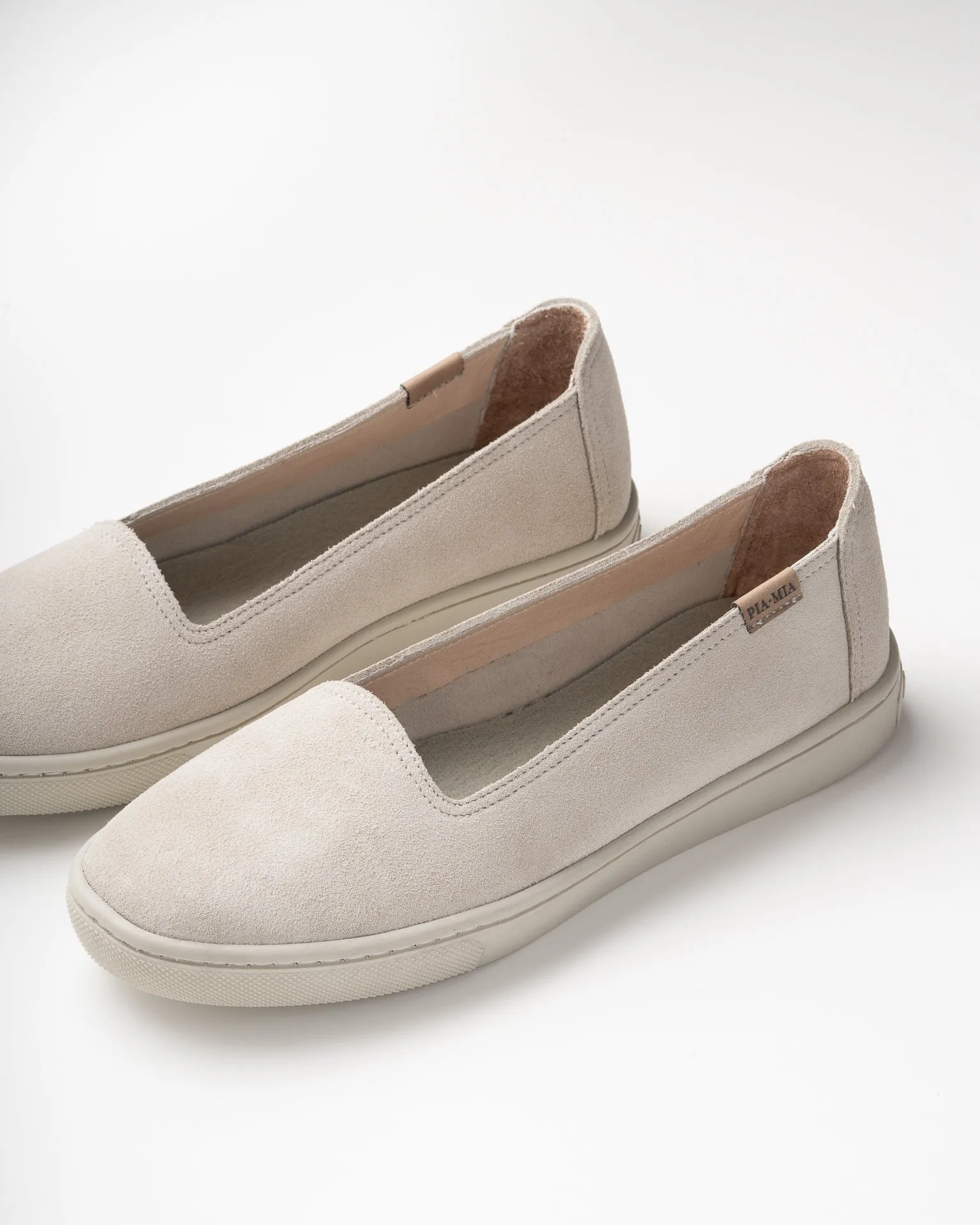 Vainilla Leather Slip-on