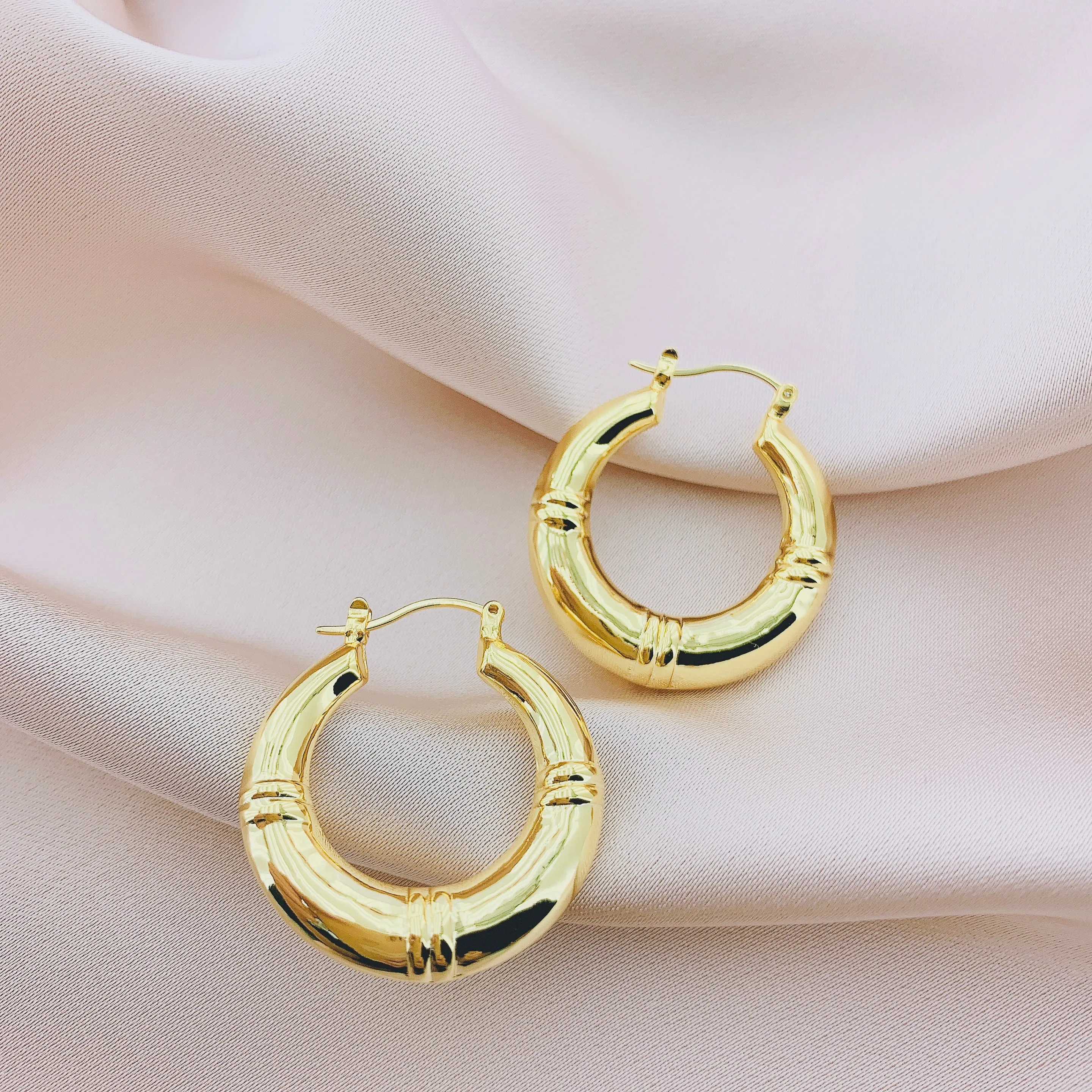 Women's Fashion Rope Hoop Earring